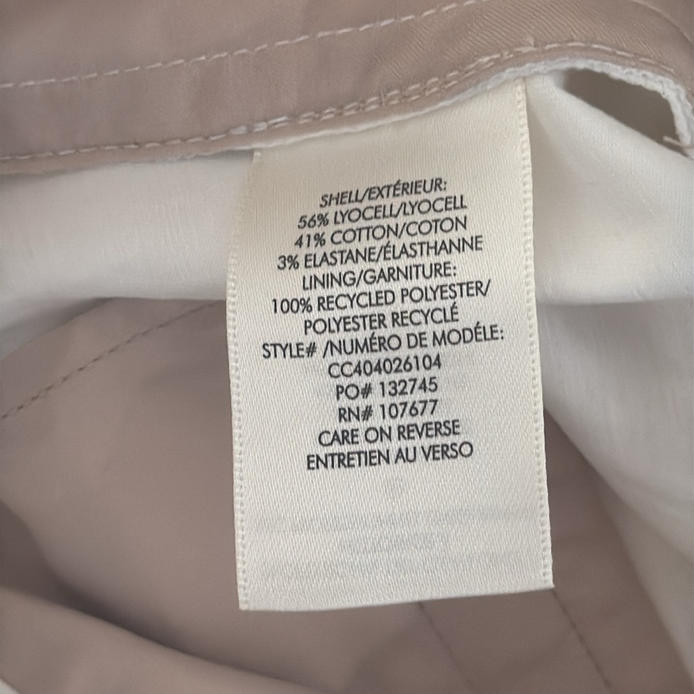 Alice + Olivia “Janis” Low Rise Crop Flare Pants. Ladies 6 - Picture 10 of 16